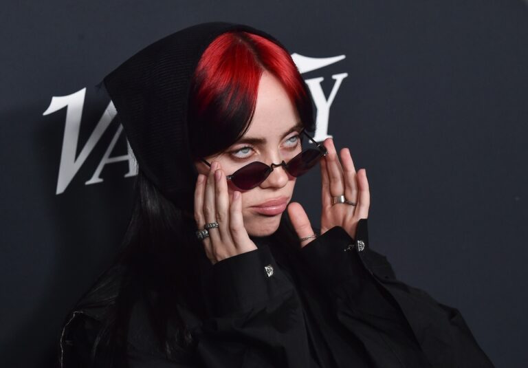 8 Weetjes die je leren waarom Billie Eilish de stem van een generatie is